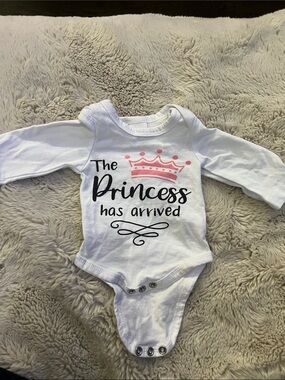 Long sleeve onesie